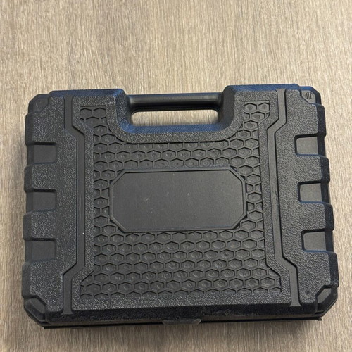 Tool case used, black color, small and ergonomic