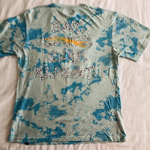 Men’s T-shirt turquoise used, size Large with print
