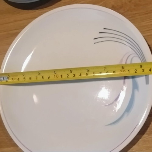 Dinner plates set used, pack of 12, assorted sizes