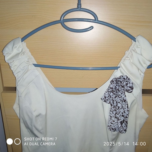 Straight-line dress used, beige, size M, with bow