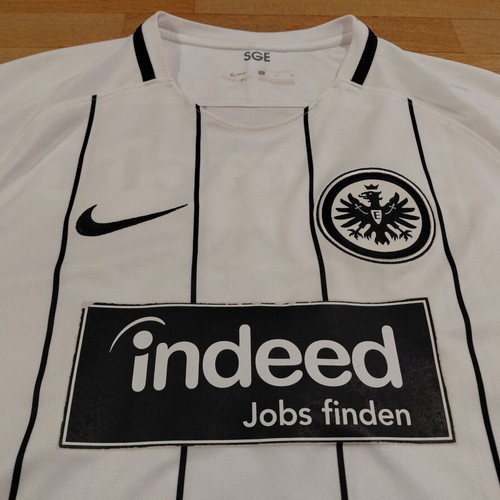 Eintracht Frankfurt 2017/18 Nike Football Shirt Size L used