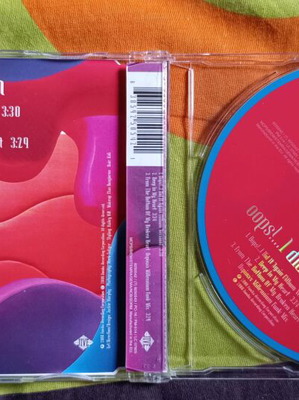 Britney Spears Oops!I Did It Again UK 3TR CD like new, pop