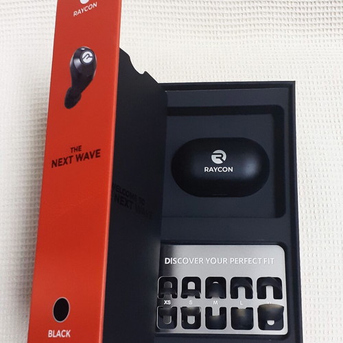 Raycon E25 True Wireless Earbuds like new