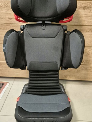 Κάθισμα αυτοκινήτου Peg Perego 15-36 Kgr σαν καινούργιο