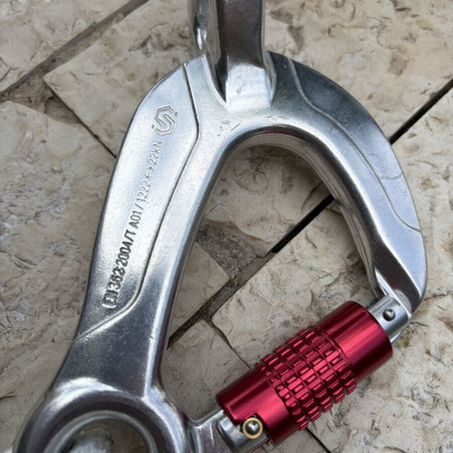 Parade belt with safety carabiner new, fire brigade use