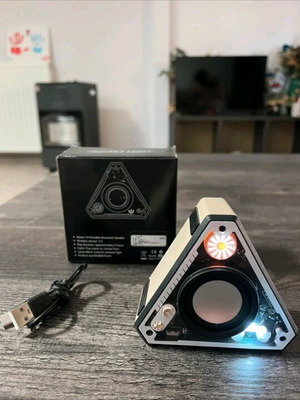 Bluetooth speaker with LED like new
