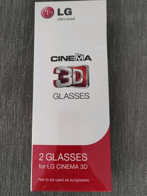3D Cinema Glasses like new, pack of two pairs