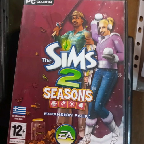 Sims 13 games used, pack including Sims 3