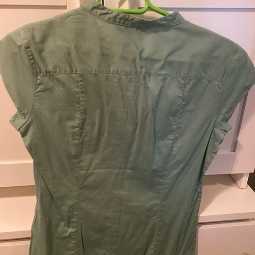 Calliope shirt like new, size large, green