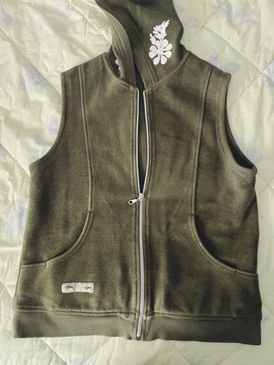 Ανοιξιάτικη ζακέτα γιλέκο hoodie χακί L σαν καινούργιο Leonard's