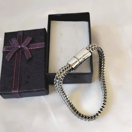Men's wide 9mm dense weave bracelet made of stainless steel new