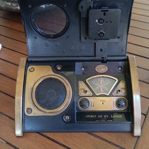 Spirit of St. Louis Rolltop radio alarm clock like new