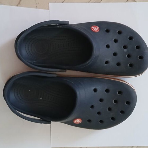 Crocs slippers blue used, size 37-38