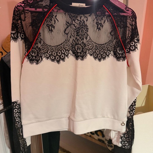 Relish blouse with lace like new, size S