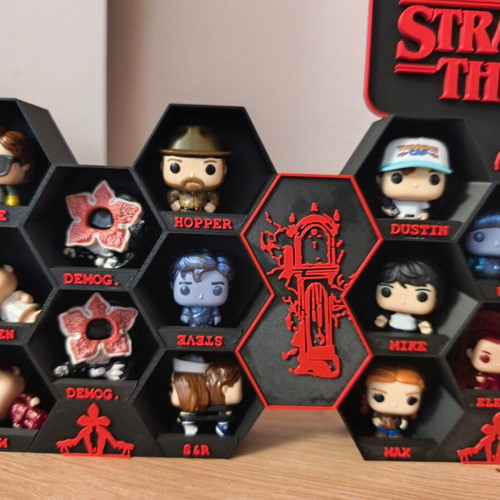 Stranger Things Kinder Joy Funko Pop Stand new