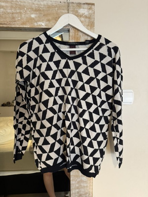 Maison Scotch long-sleeve blouse like new, black and white
