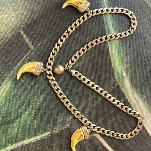 Vintage Italian Necklace like new, custom jewellery