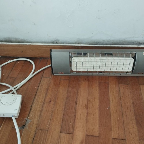 Infrared heating panels like new, 800 watt and 600 watt