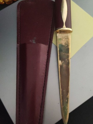 Vintage χαρτοκοπτης used, with leather case