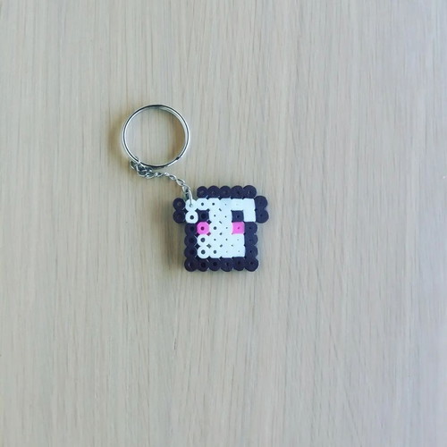 Toast keychain handmade new with pyssla