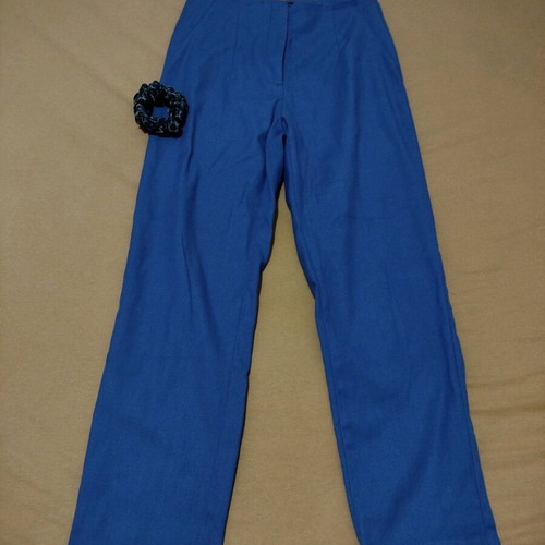 Women's blue fabric pants straight cut like new