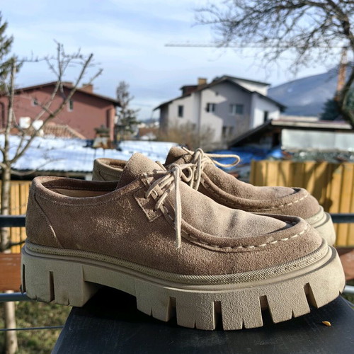 Suede shoes size 40, beige and brown, wide fit