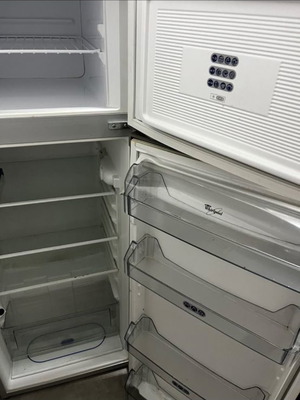 Ψυγείο Whirlpool μεταχειρισμένο, ανθρακί, διαστάσεις 144x55x60 cm, ενεργειακή κλάση Α+