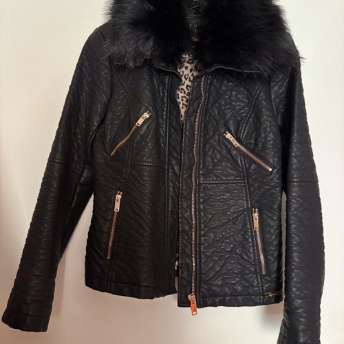 Lynne faux leather jacket with fur collar like new, black, size L