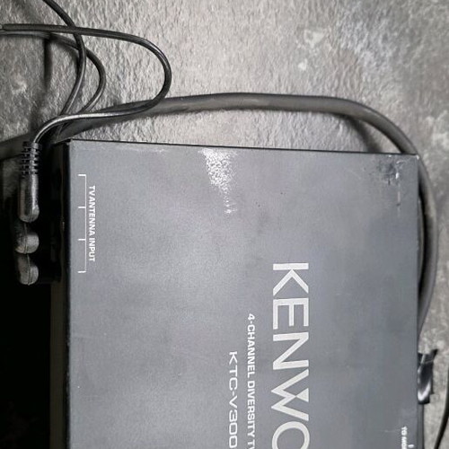 Kenwood Car Audio System Used With TV Tuner
