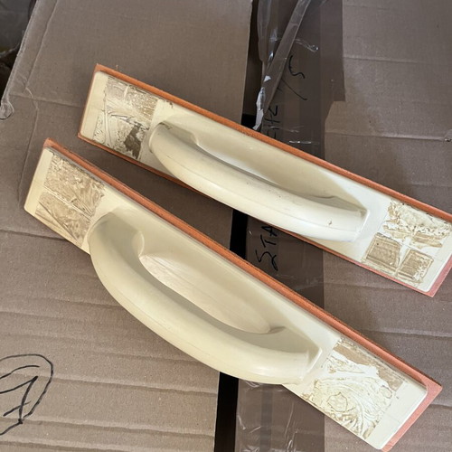 Polished Mistria 35cm like new, polyurethane