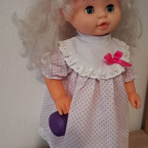 Vintage Anna doll with yo-yo in hand used