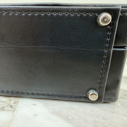 Vintage attaché case black, like new with keys