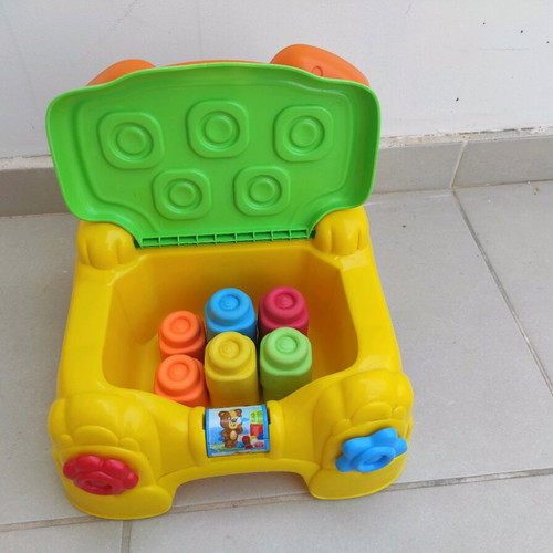 Fisher Price educational chair used with sounds and Baby Clementoni for skills
