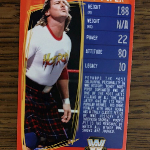 WWE cards collectible pack of 30 like new, 2009 edition