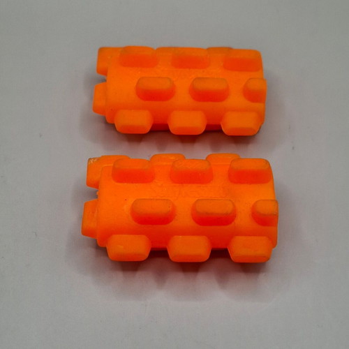 Peter Stuyvesant vintage lighter cases set of 2 used, orange silicone