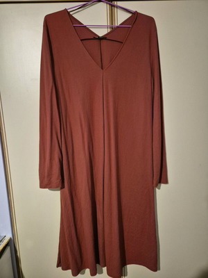 Midi рокля като нова, керемиден цвят, размер L