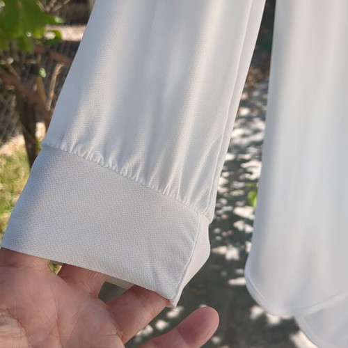 White long blouse M Dolce Domenica like new, slightly elastic