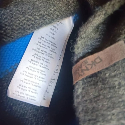 DKNY pullover like new, size M, gray and blue