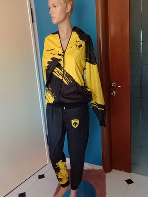 AEK authentic boxing suit, size Media, like new