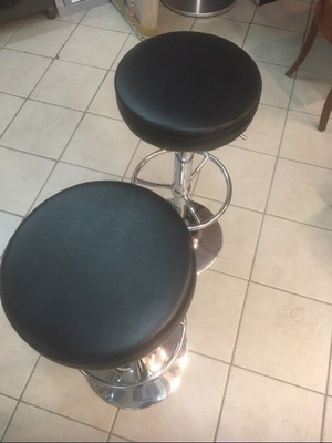 Stools with leather upholstery and aluminum frame, height 83, diameter 35