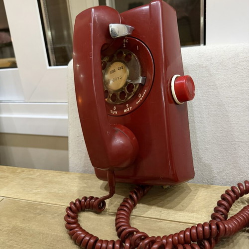 Western Electric Wall Phone Model 554 used, vintage cherry red rotary