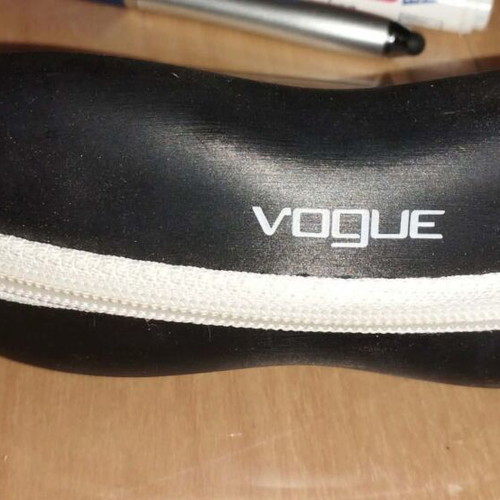 Vogue glasses case used, black, very good condition