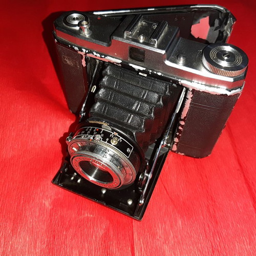 Zeiss Ikon Nettar 515 folding camera used