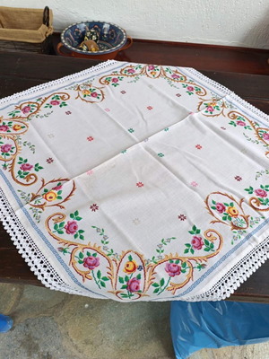 Cross-stitch tablecloth new