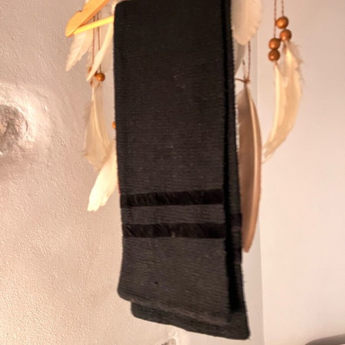 Wool scarf used, black, very warm