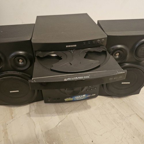 Samsung MAX-A54U Mini Component System used, radio works