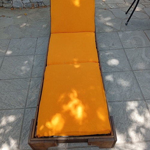 Beach sun loungers like new, wooden with cushions, set of 14