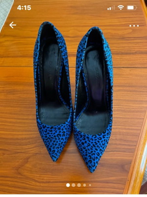 Dukas high heel pumps like new, size 37