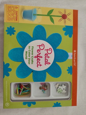 Petal Perfect flower crafts set new