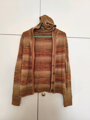 Brown knitted cardigan with hood and buttons size M like new